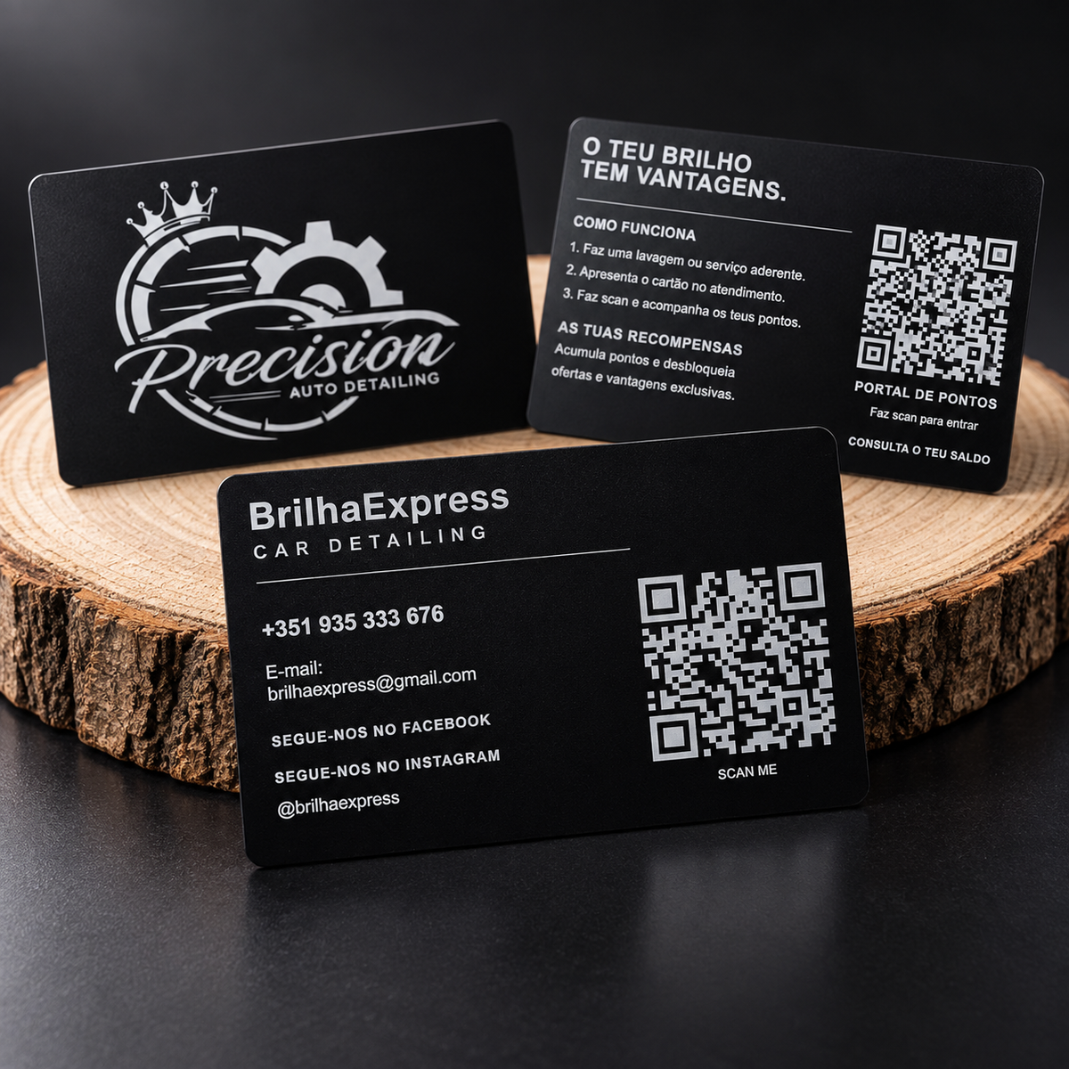 Cartões Black Metal premium personalizados com QR code e gravação UV